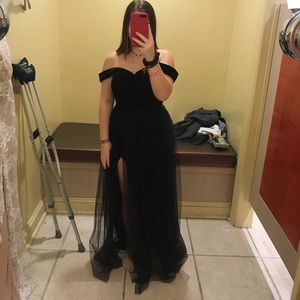 Black prom dress